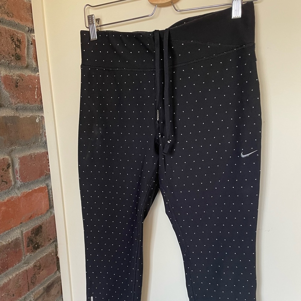Nike Dry Fit Black Leggings with Triangles | size M